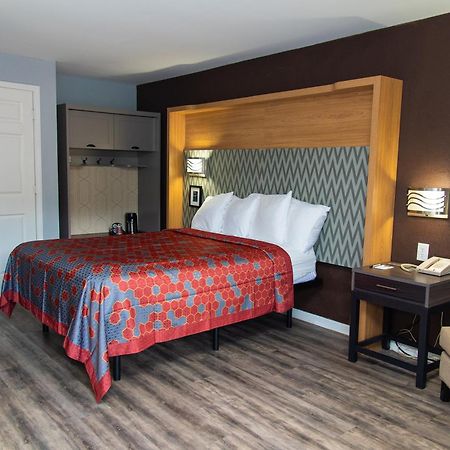 Columbus Inn And Suites Dış mekan fotoğraf