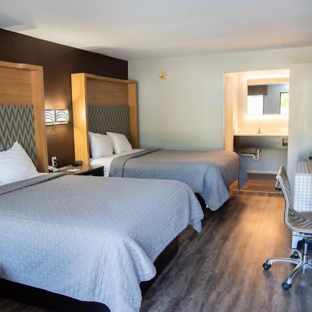 Columbus Inn And Suites Dış mekan fotoğraf