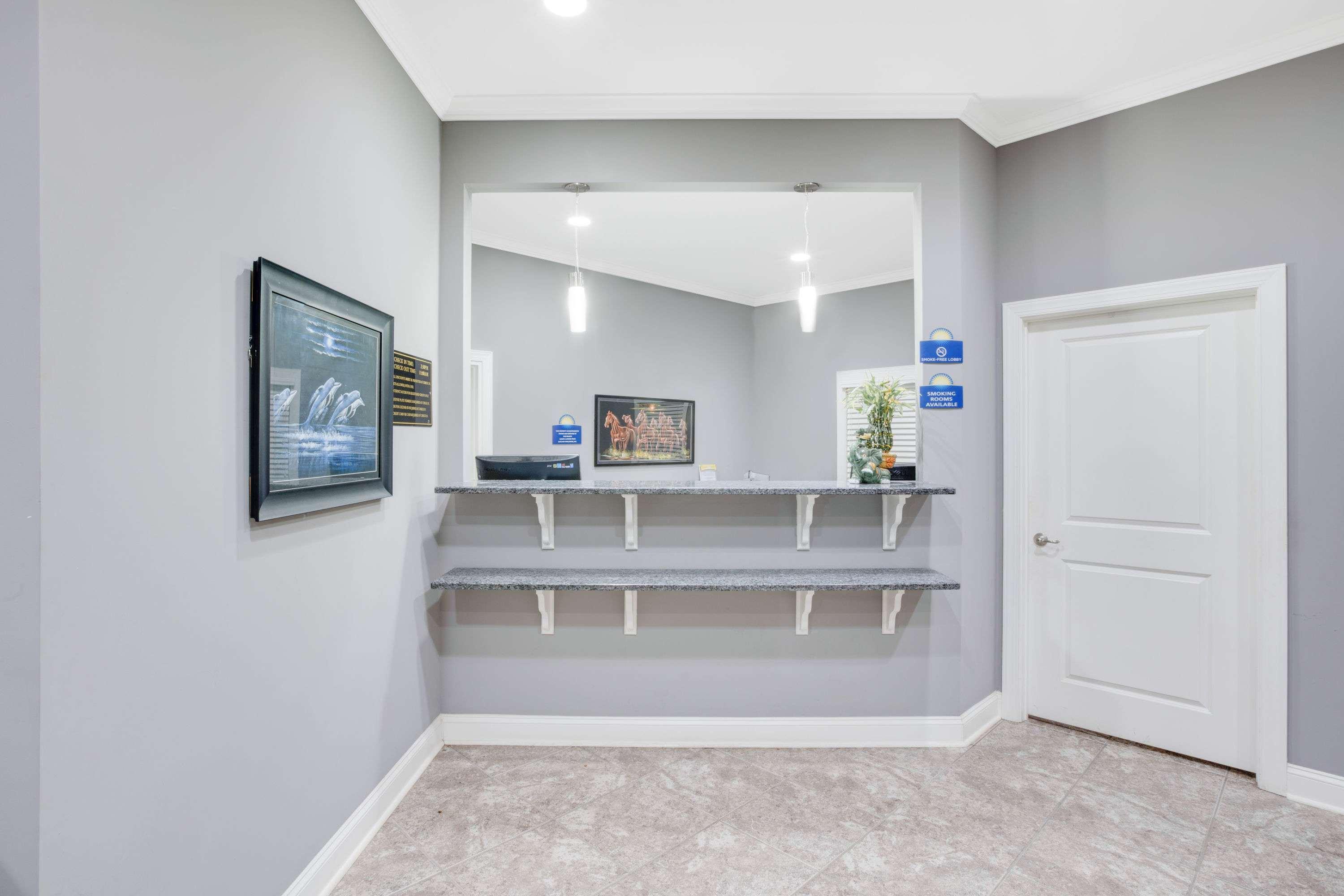 Columbus Inn And Suites Dış mekan fotoğraf