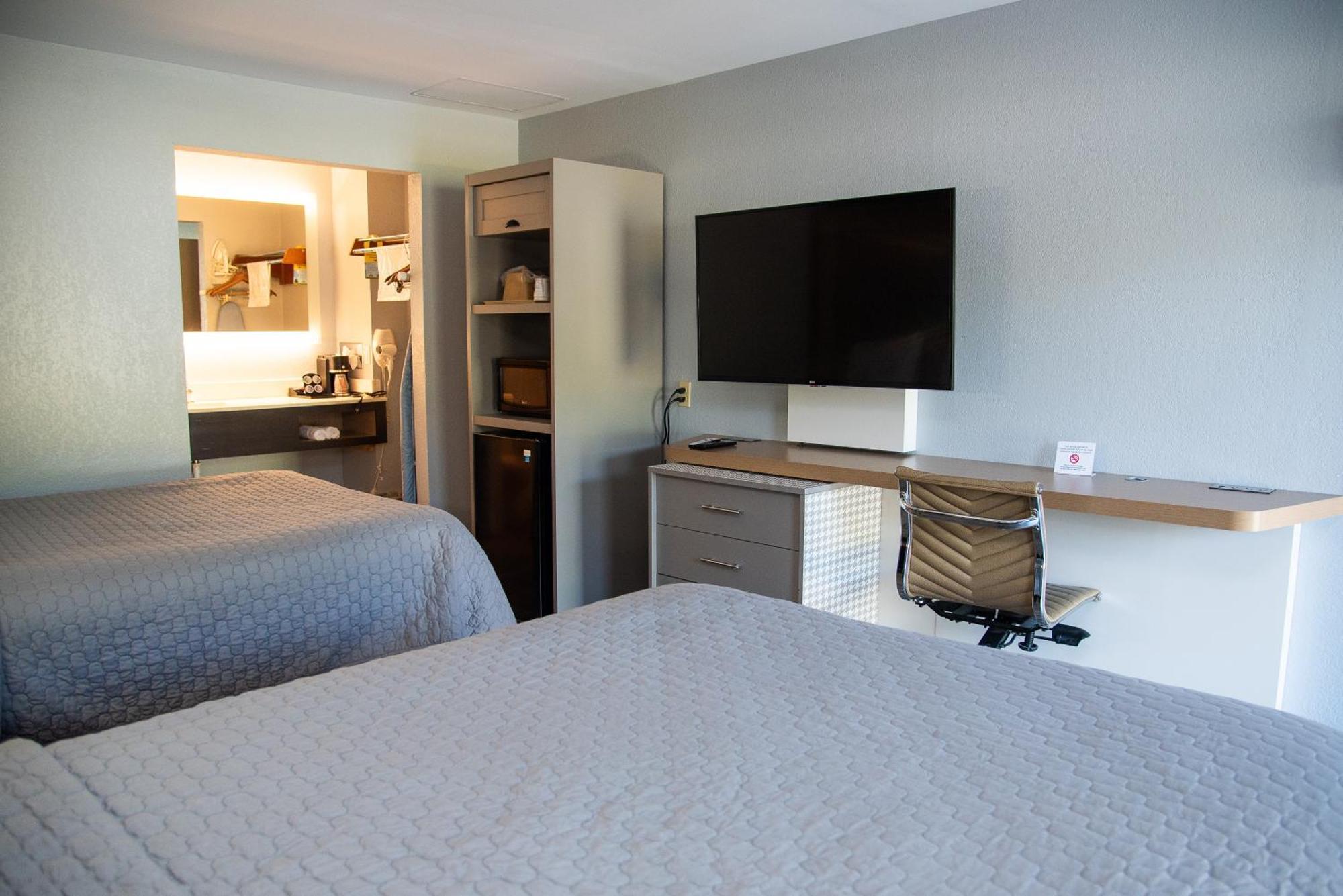 Columbus Inn And Suites Dış mekan fotoğraf